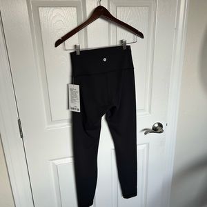 Lululemon Wunder Train High-Rise Tight 28”